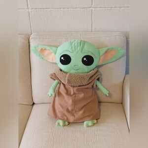 Star Wars Mandalorian The Child Green and Brown Stuffed Animal Plush